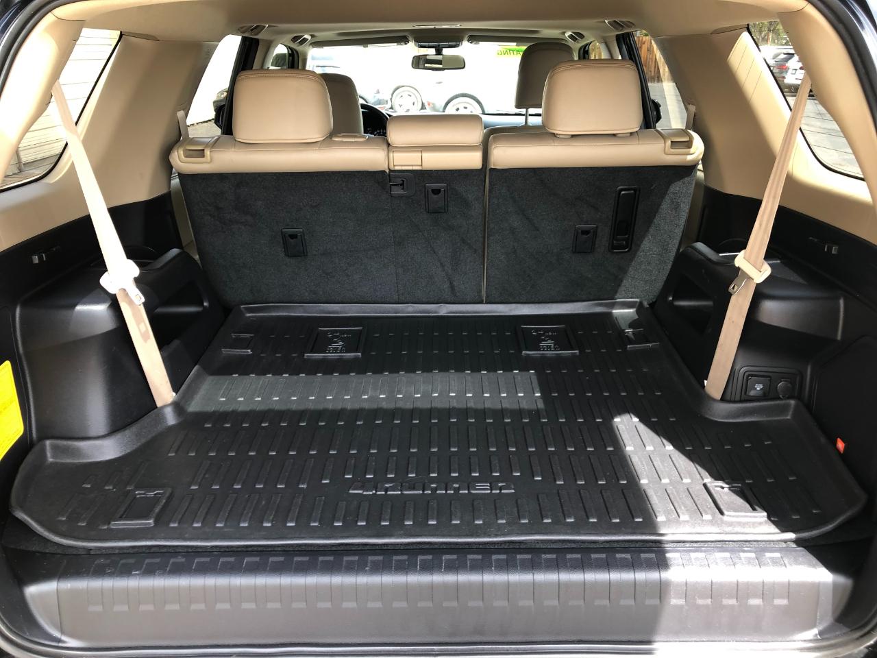 Toyota 4Runner Limited 4WD V6 2019