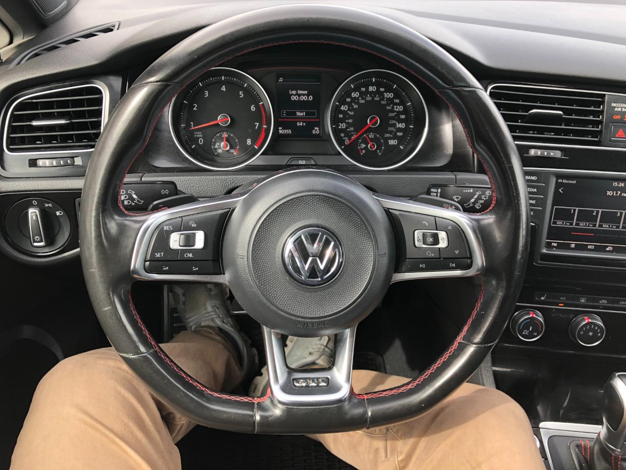 Volkswagen Golf GTI S 6A 4-Door 2017