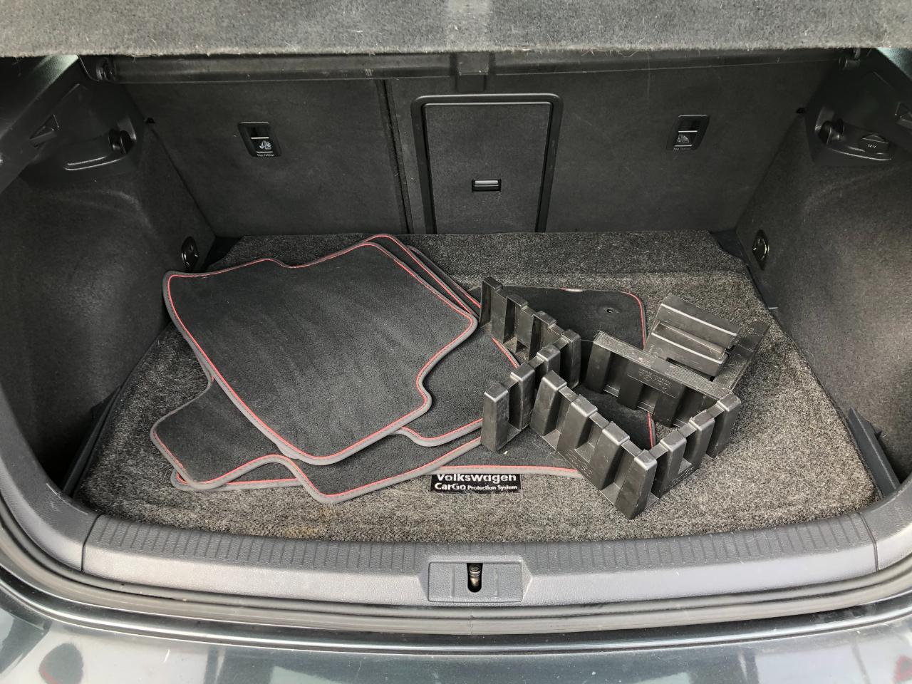 Volkswagen Golf GTI S 6A 4-Door 2017