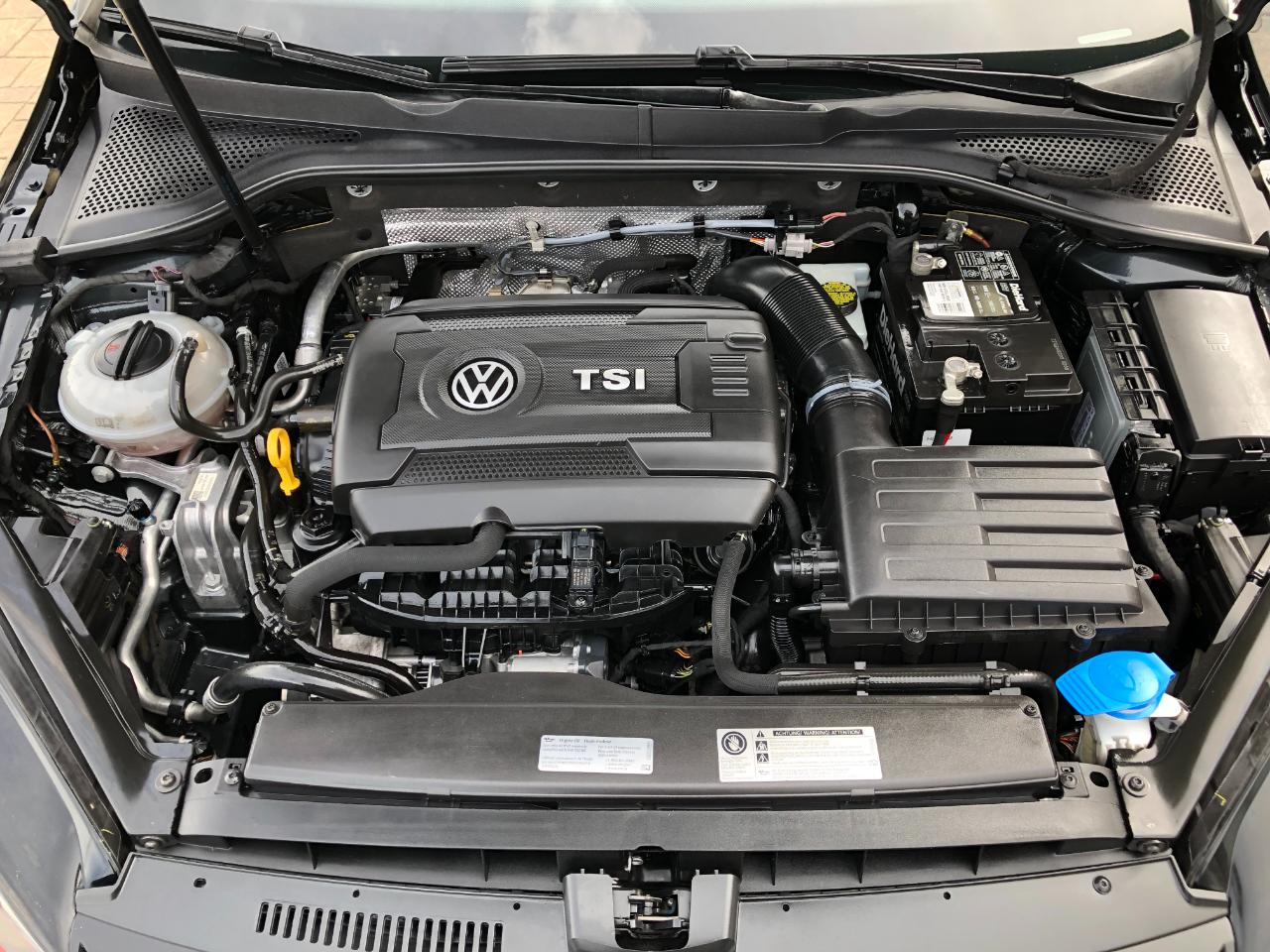 Volkswagen Golf GTI S 6A 4-Door 2017