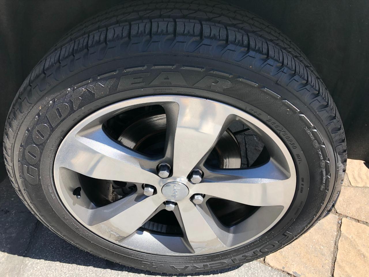 Jeep Grand Cherokee Limited 4WD 2016