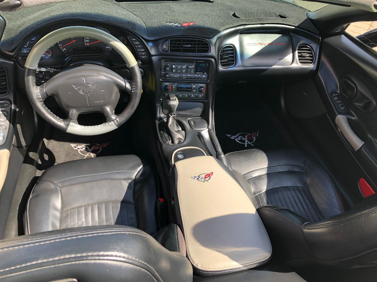 Chevrolet Corvette Convertible 2004