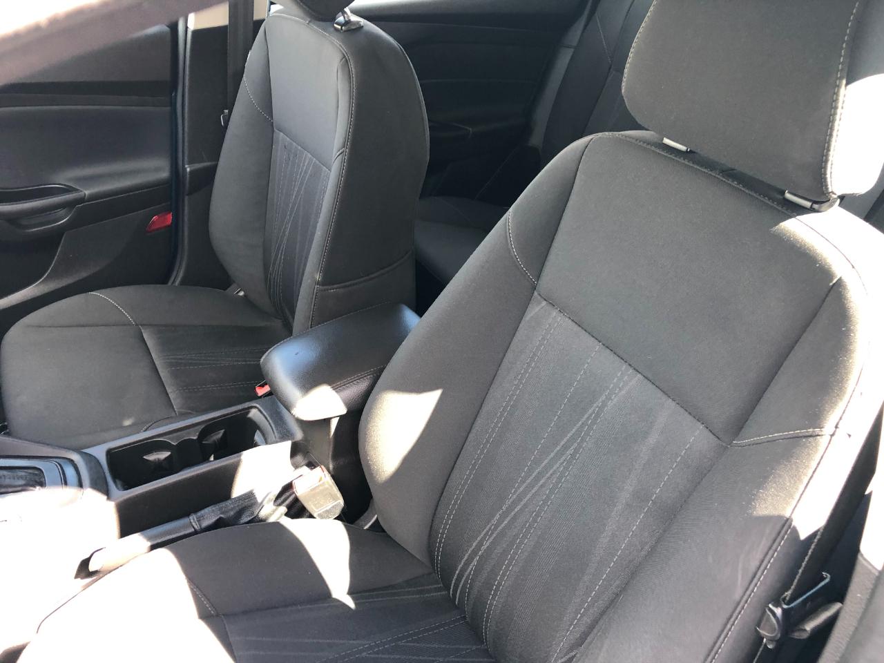 Ford Focus SE Hatch 2016