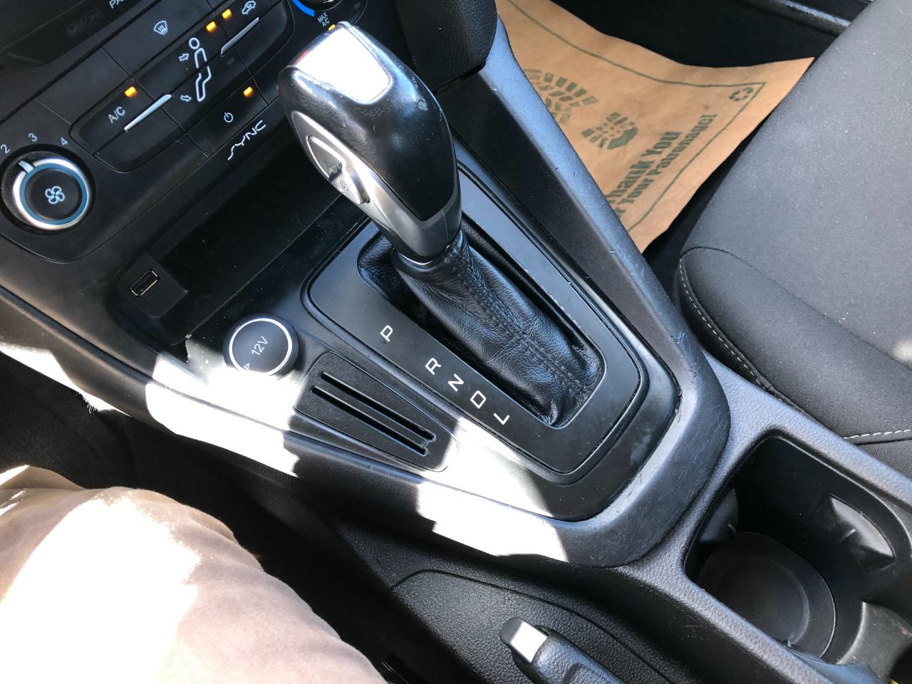 Ford Focus SE Hatch 2016