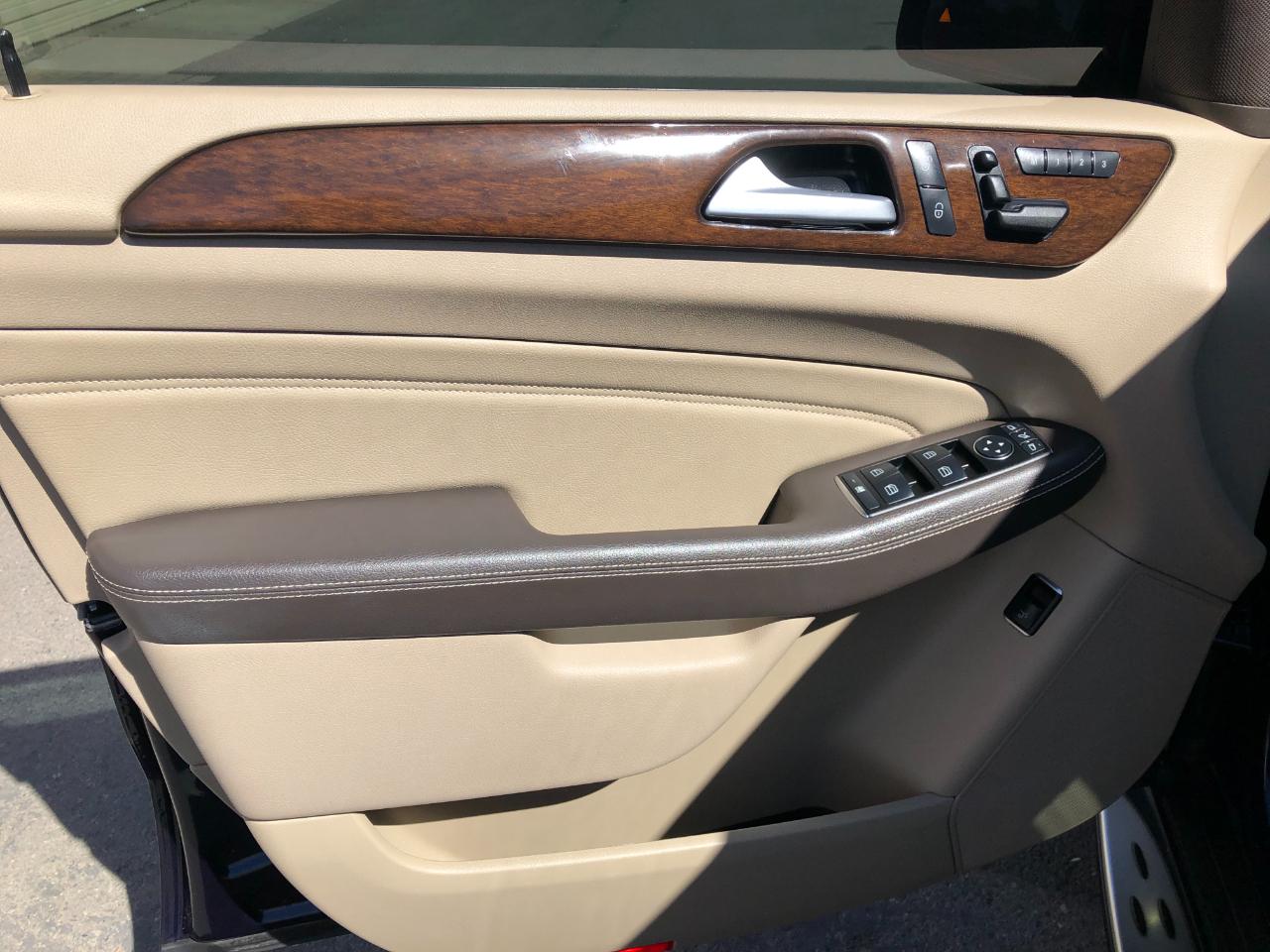 Mercedes-Benz M-Class ML350 4MATIC 2013