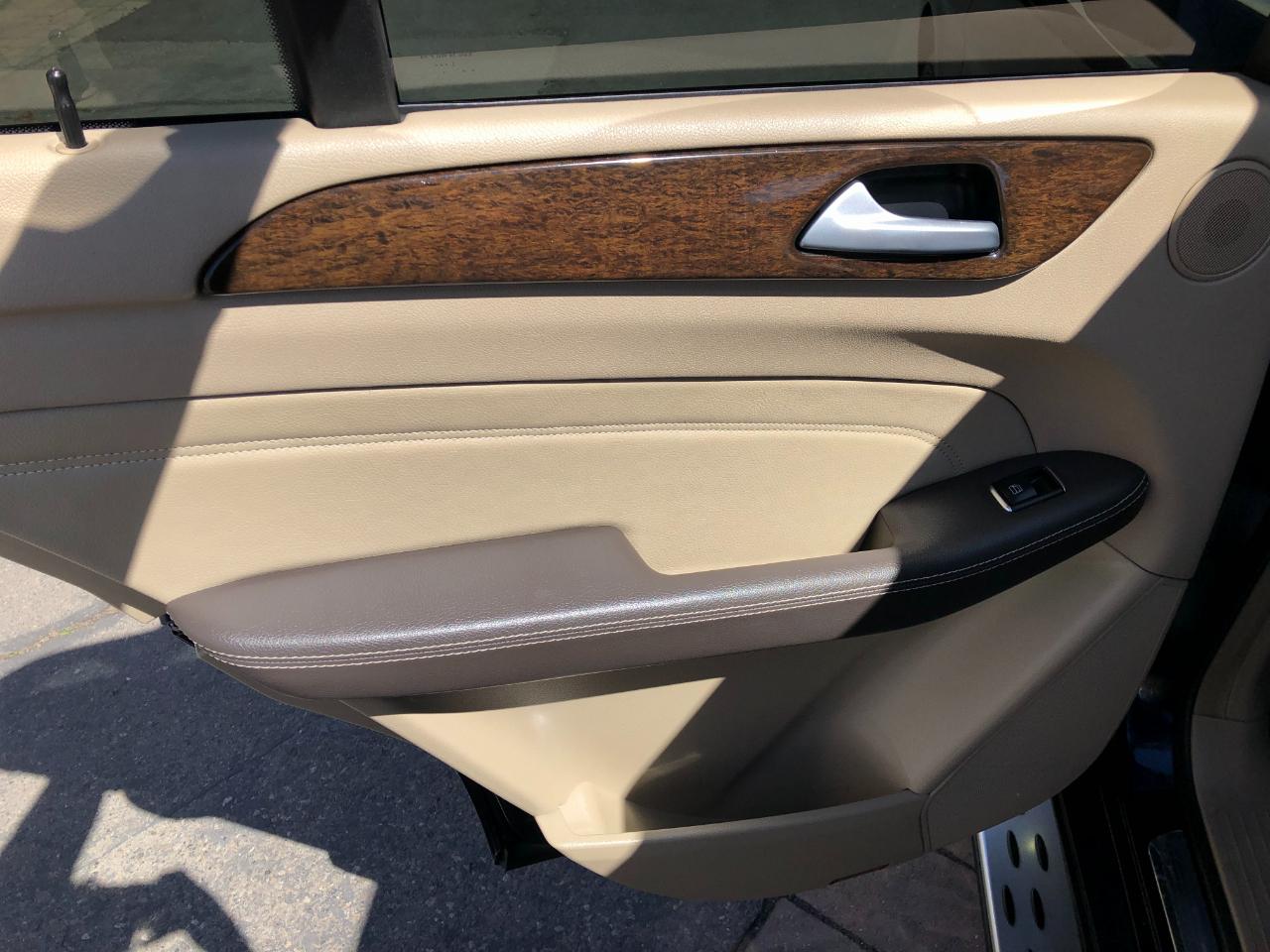 Mercedes-Benz M-Class ML350 4MATIC 2013