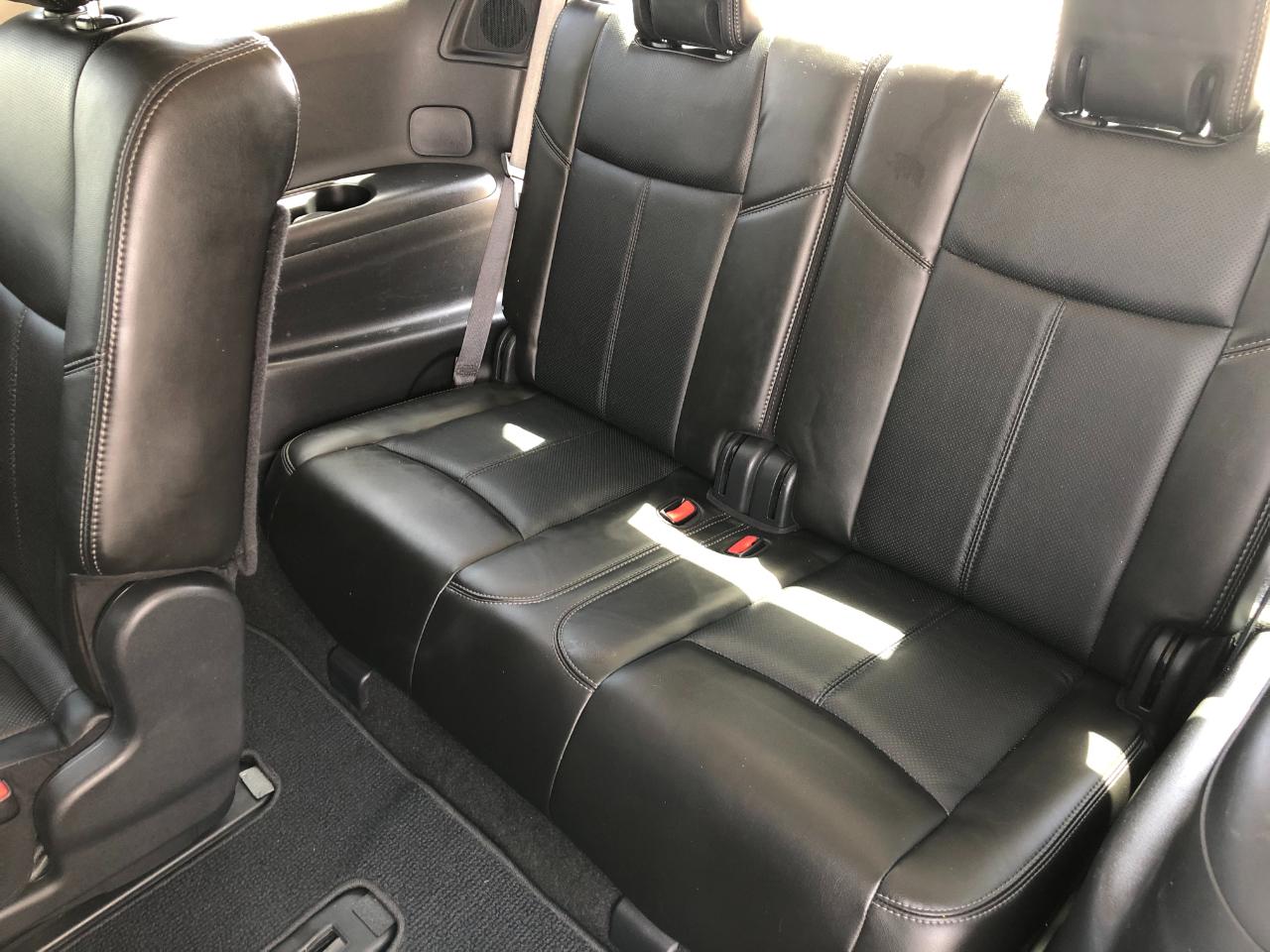 Nissan Pathfinder Platinum 4WD 2013