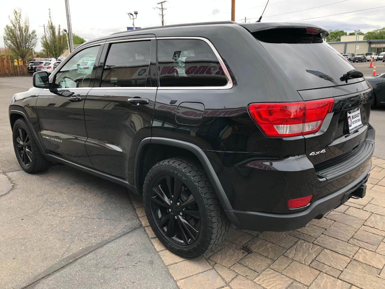 Jeep Grand Cherokee  2012