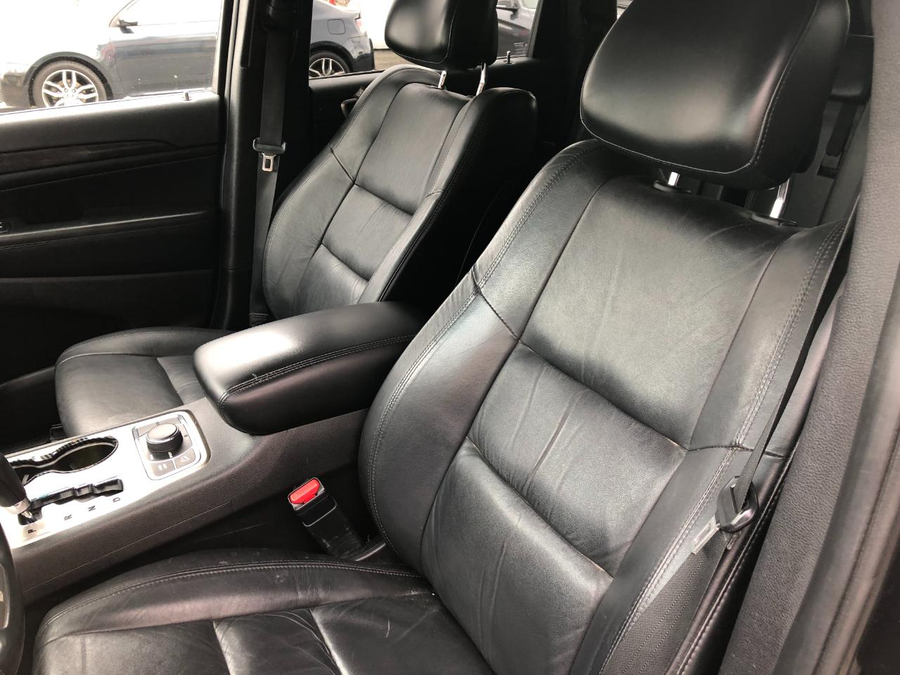 Jeep Grand Cherokee  2012