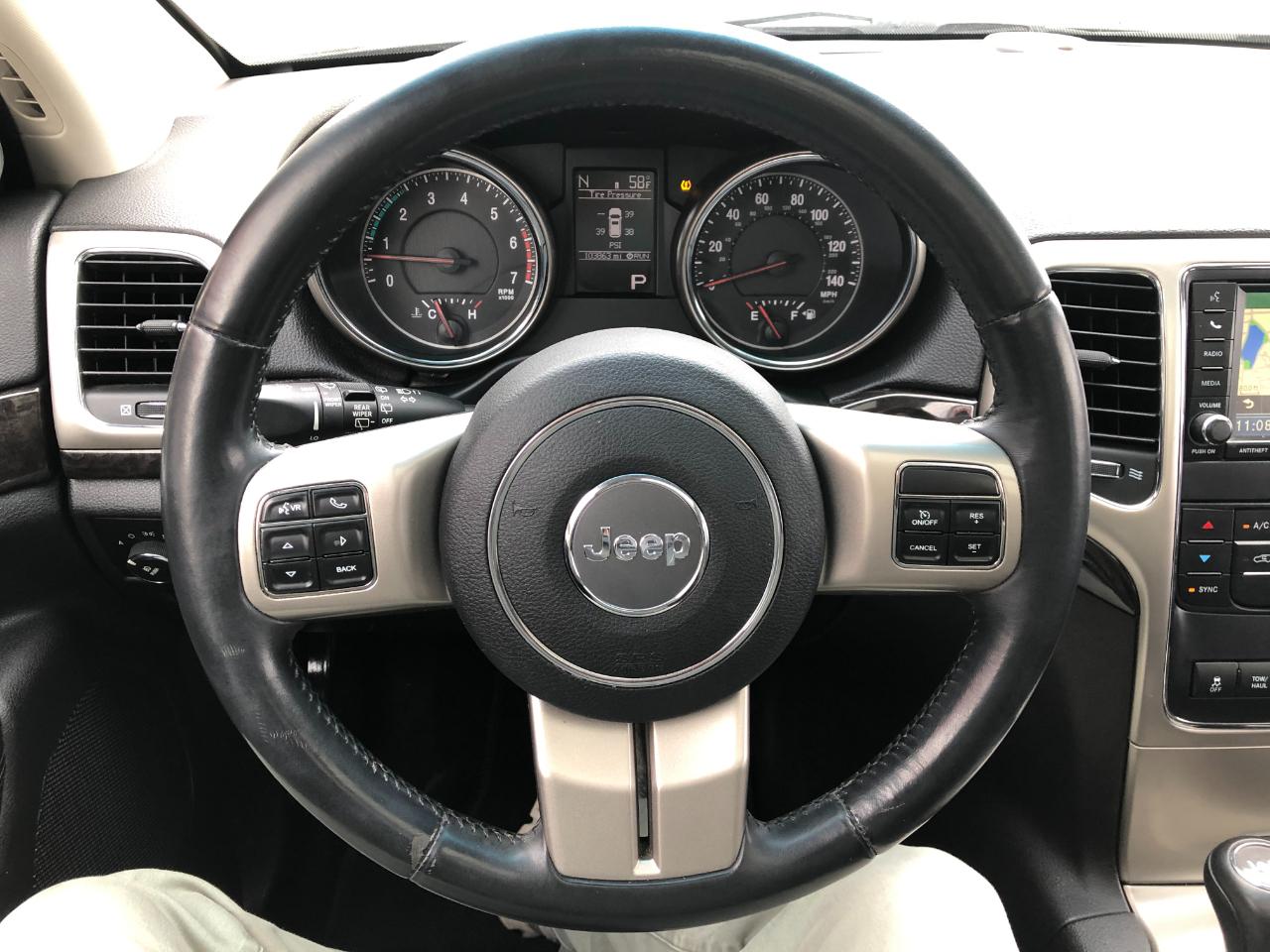 Jeep Grand Cherokee  2012