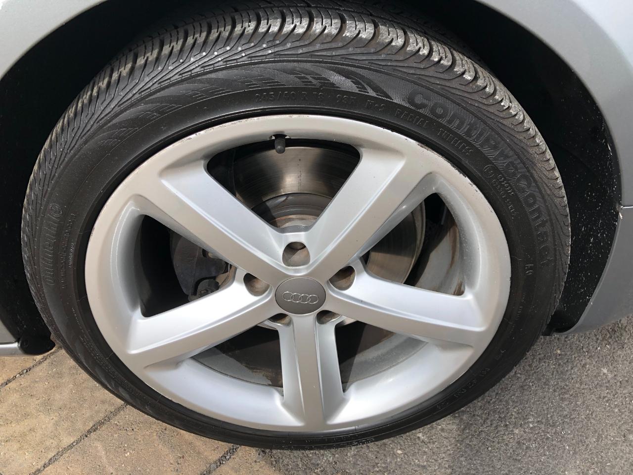 Audi A5 Coupe 2.0T quattro Tiptronic 2010