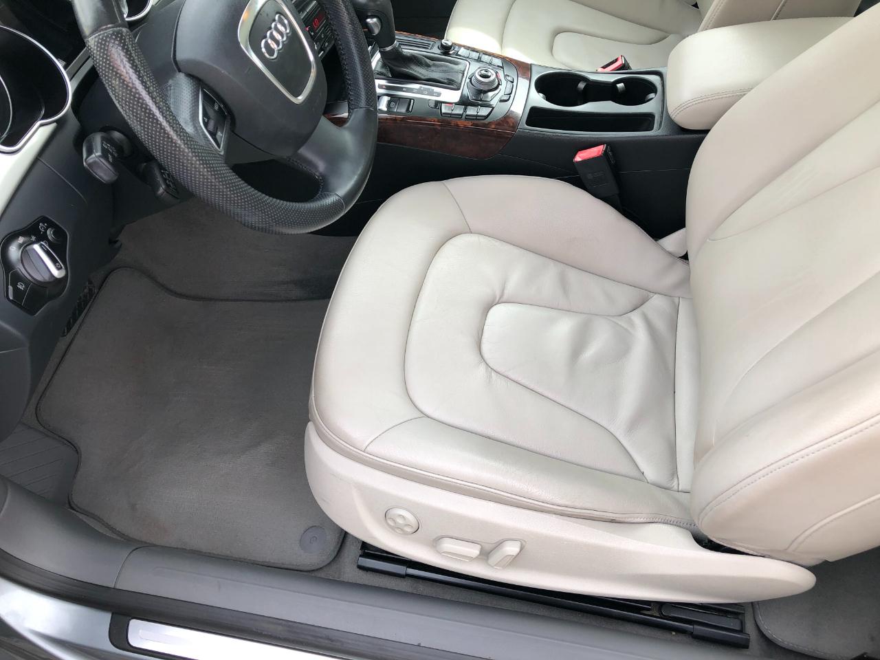 Audi A5 Coupe 2.0T quattro Tiptronic 2010