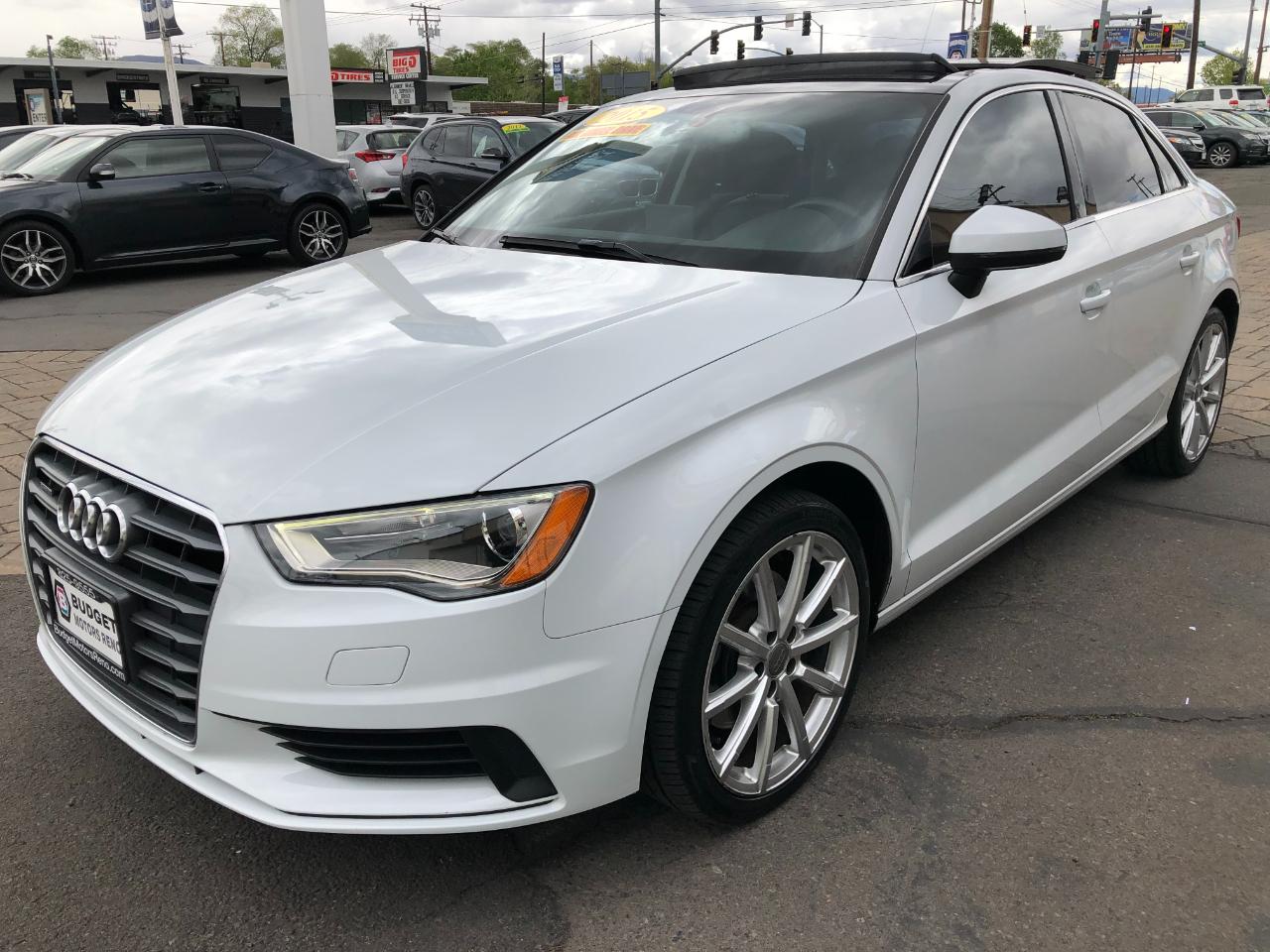 Audi A3 2.0T Premium Sedan quattro S tronic 2015