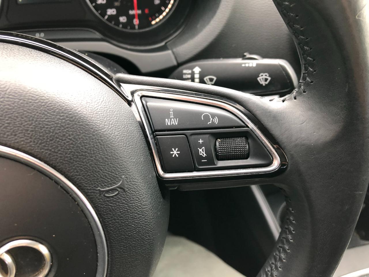 Audi A3 2.0T Premium Sedan quattro S tronic 2015