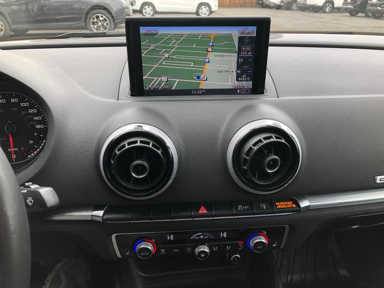 Audi A3 2.0T Premium Sedan quattro S tronic 2015