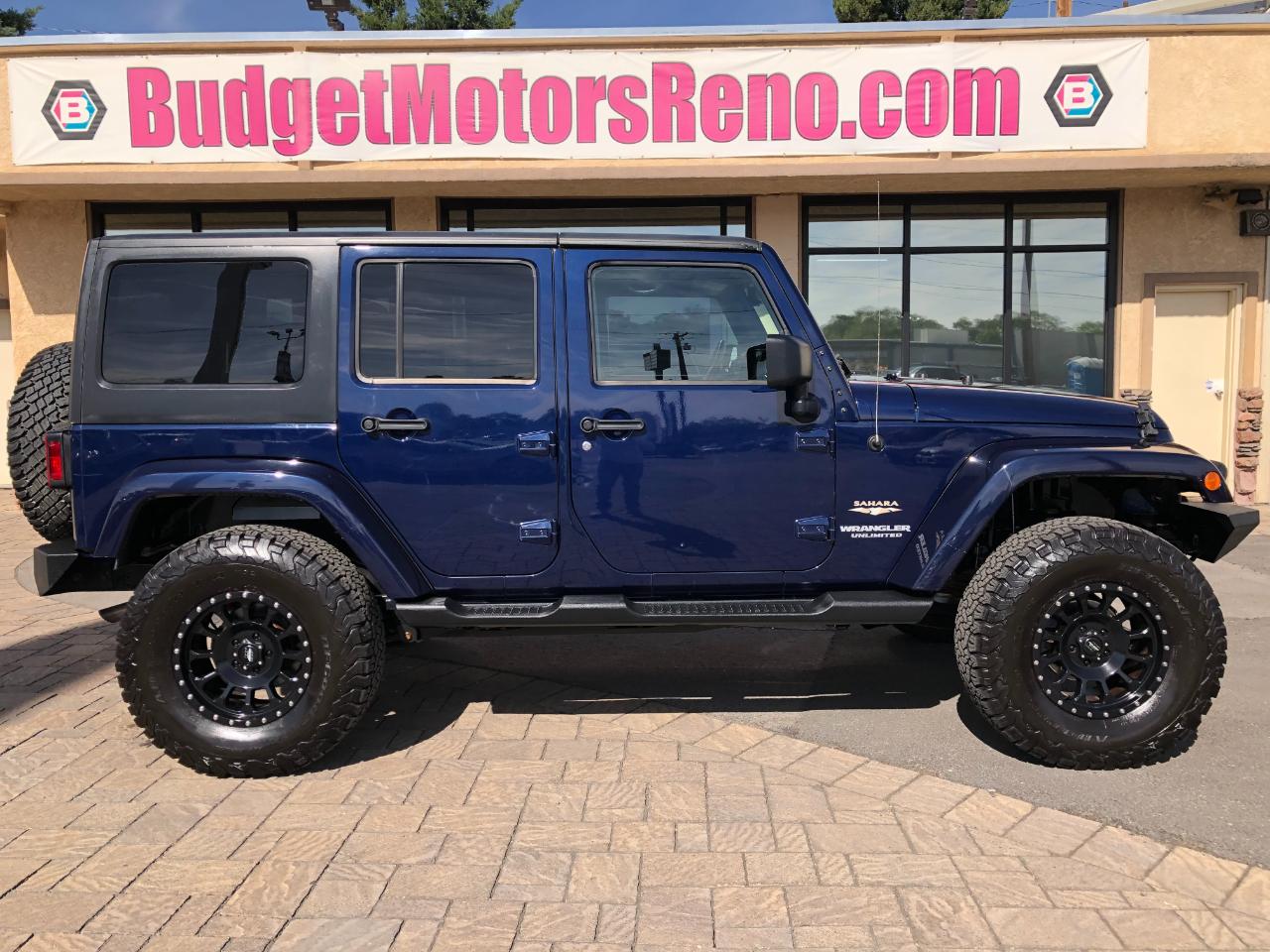 Jeep Wrangler Unlimited Sahara 4WD 2013