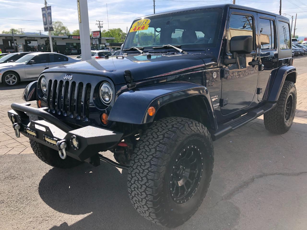 Jeep Wrangler Unlimited Sahara 4WD 2013