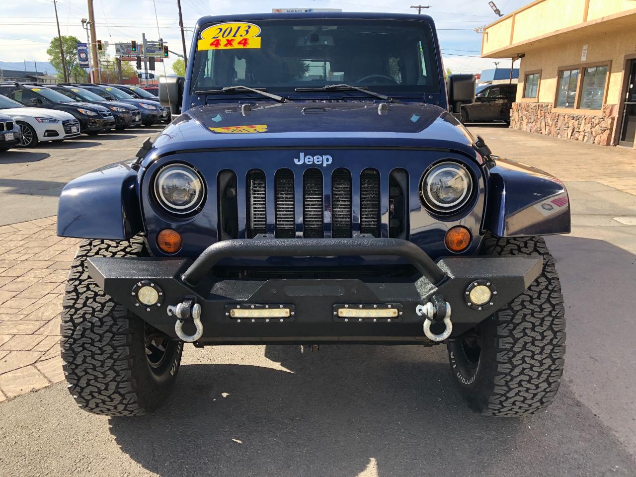 Jeep Wrangler Unlimited Sahara 4WD 2013