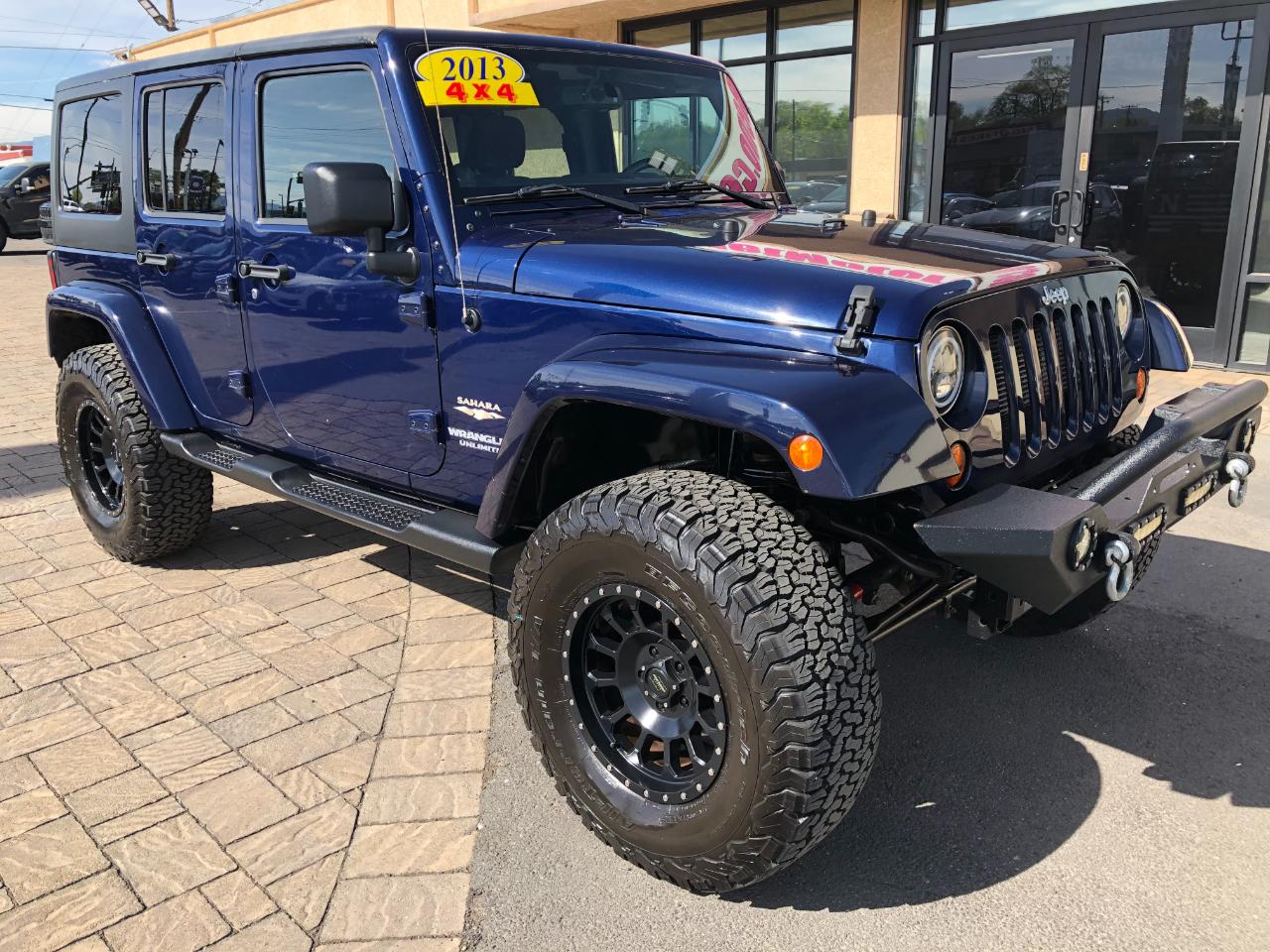 Jeep Wrangler Unlimited Sahara 4WD 2013