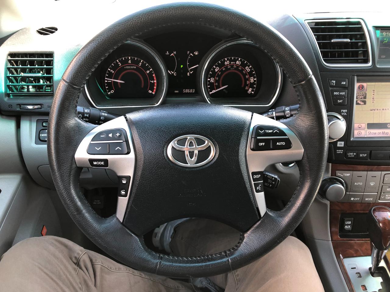 Toyota Highlander Limited 4WD 2012