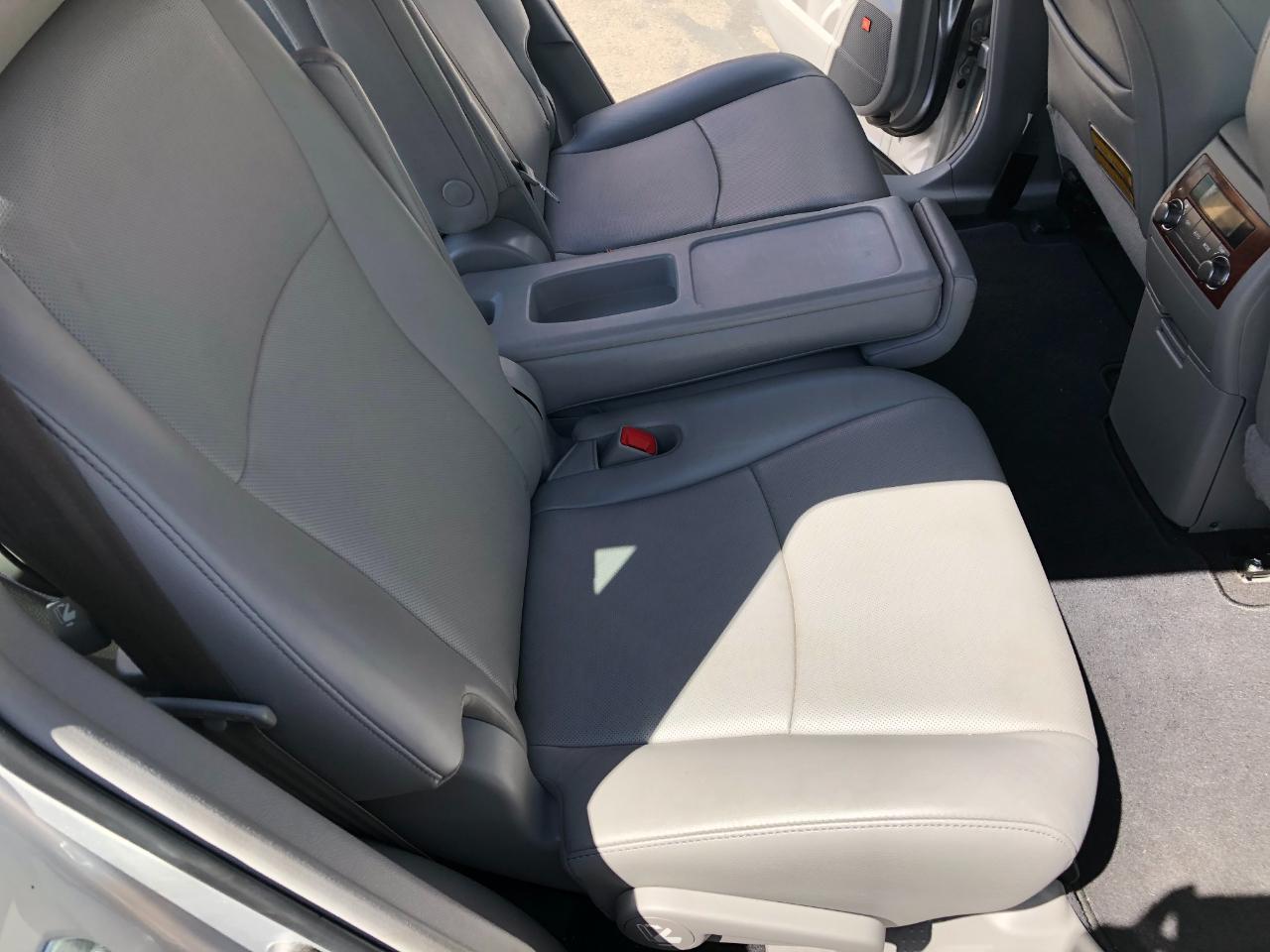 Toyota Highlander Limited 4WD 2012