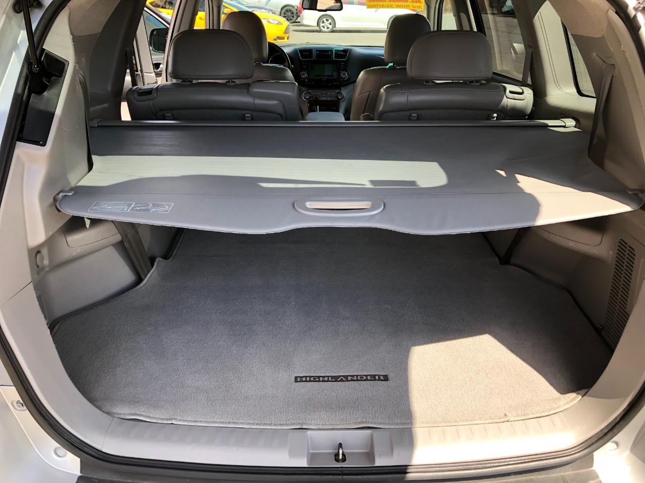 Toyota Highlander Limited 4WD 2012