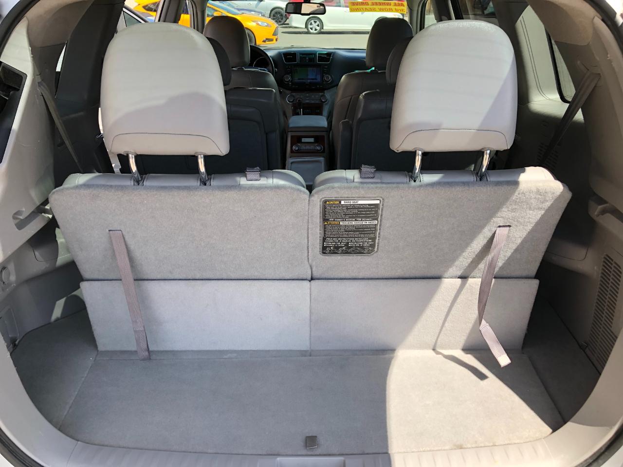 Toyota Highlander Limited 4WD 2012