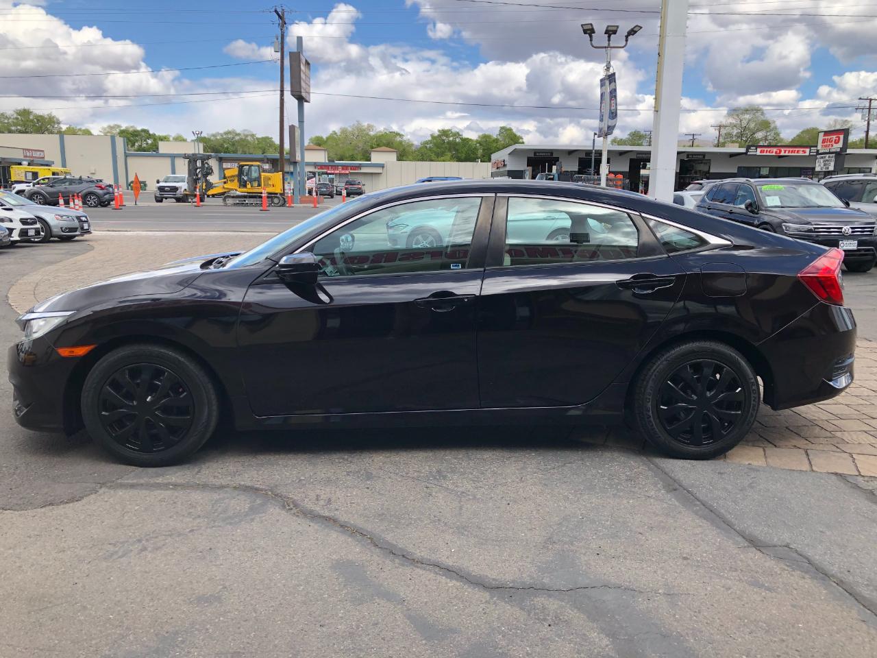 Honda Civic LX Sedan CVT 2016