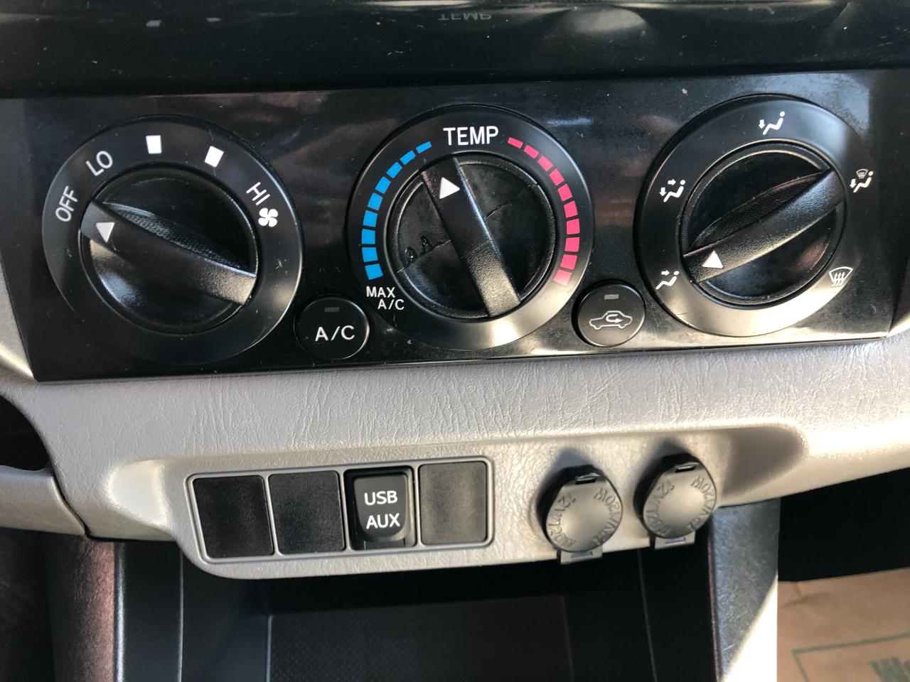 Toyota Tacoma Double Cab V6 4WD 2012