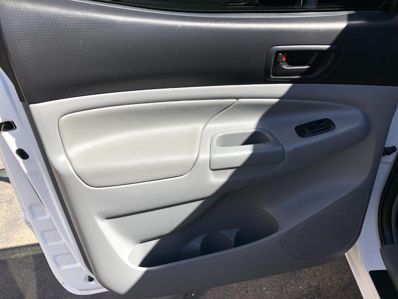 Toyota Tacoma Double Cab V6 4WD 2012