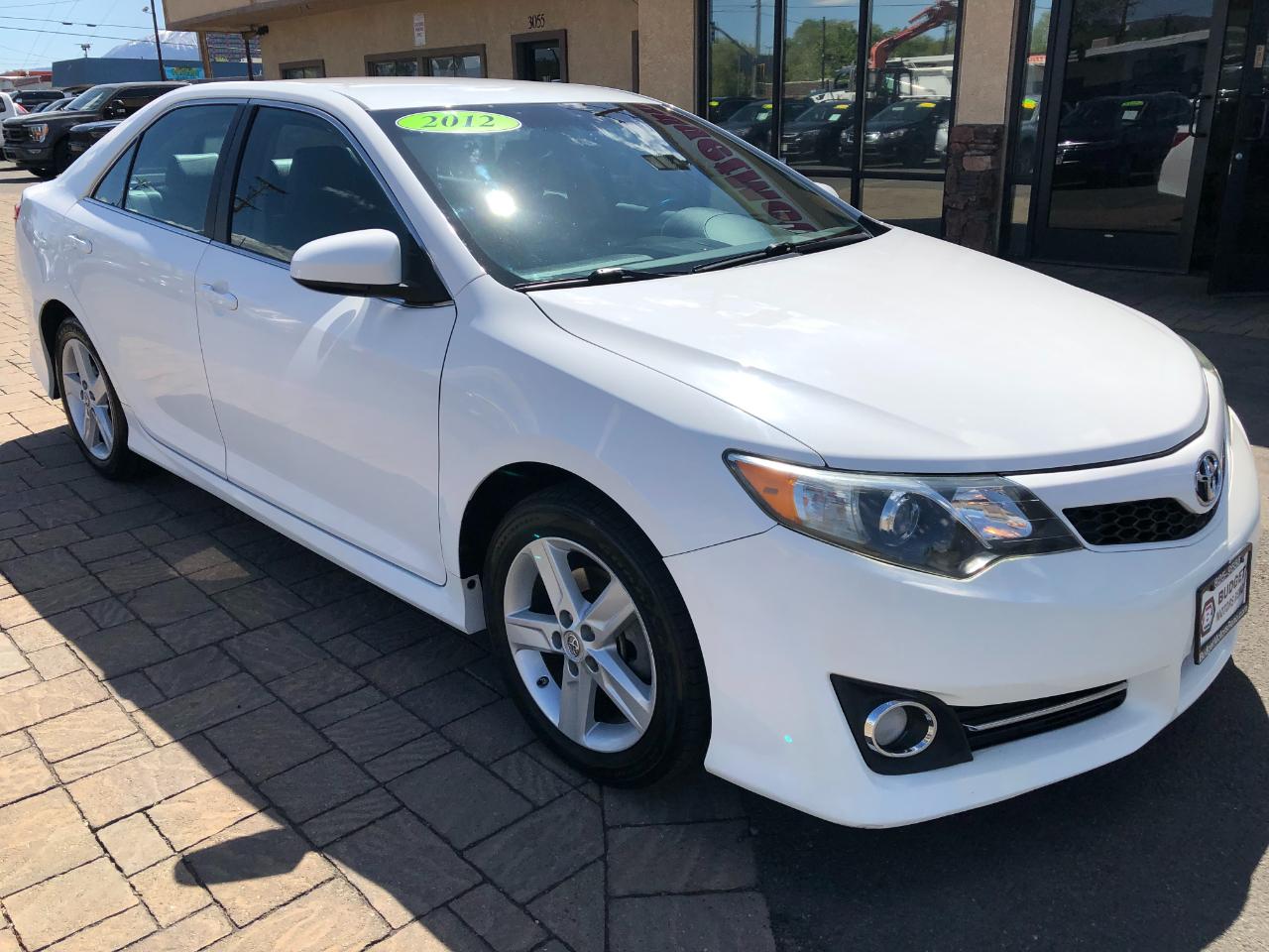 Toyota Camry SE 2012
