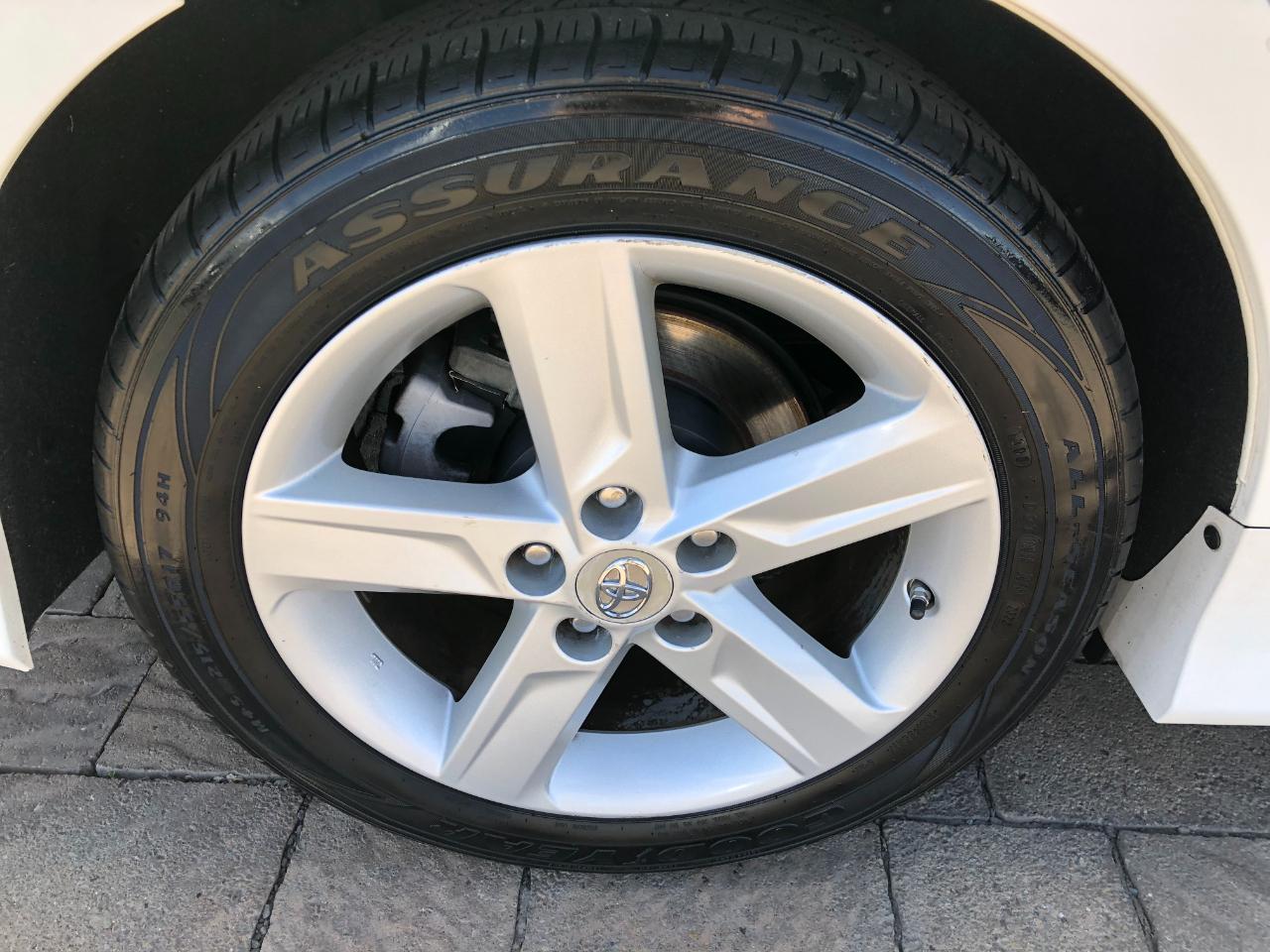 Toyota Camry SE 2012