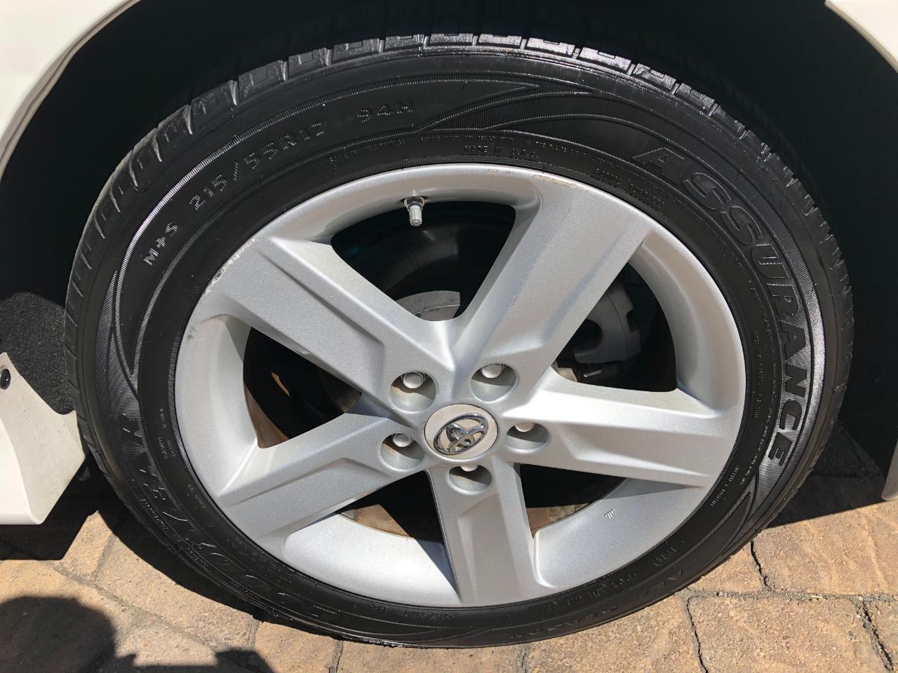 Toyota Camry SE 2012