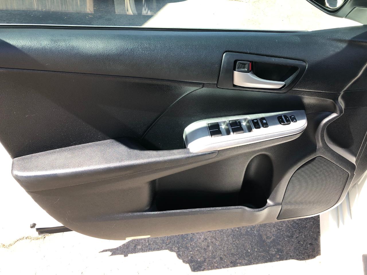 Toyota Camry SE 2012