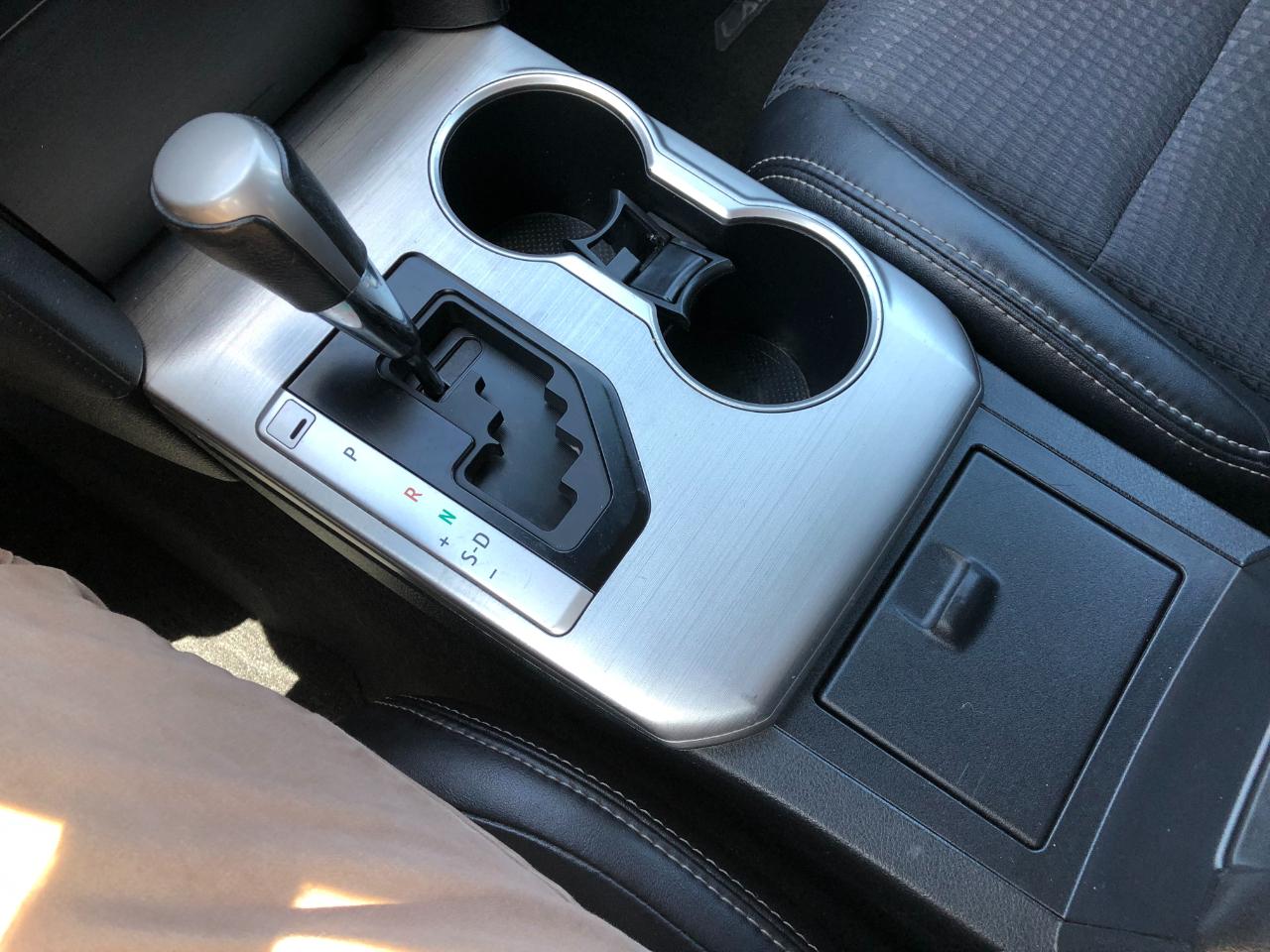 Toyota Camry SE 2012