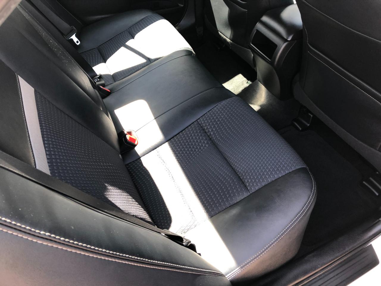 Toyota Camry SE 2012