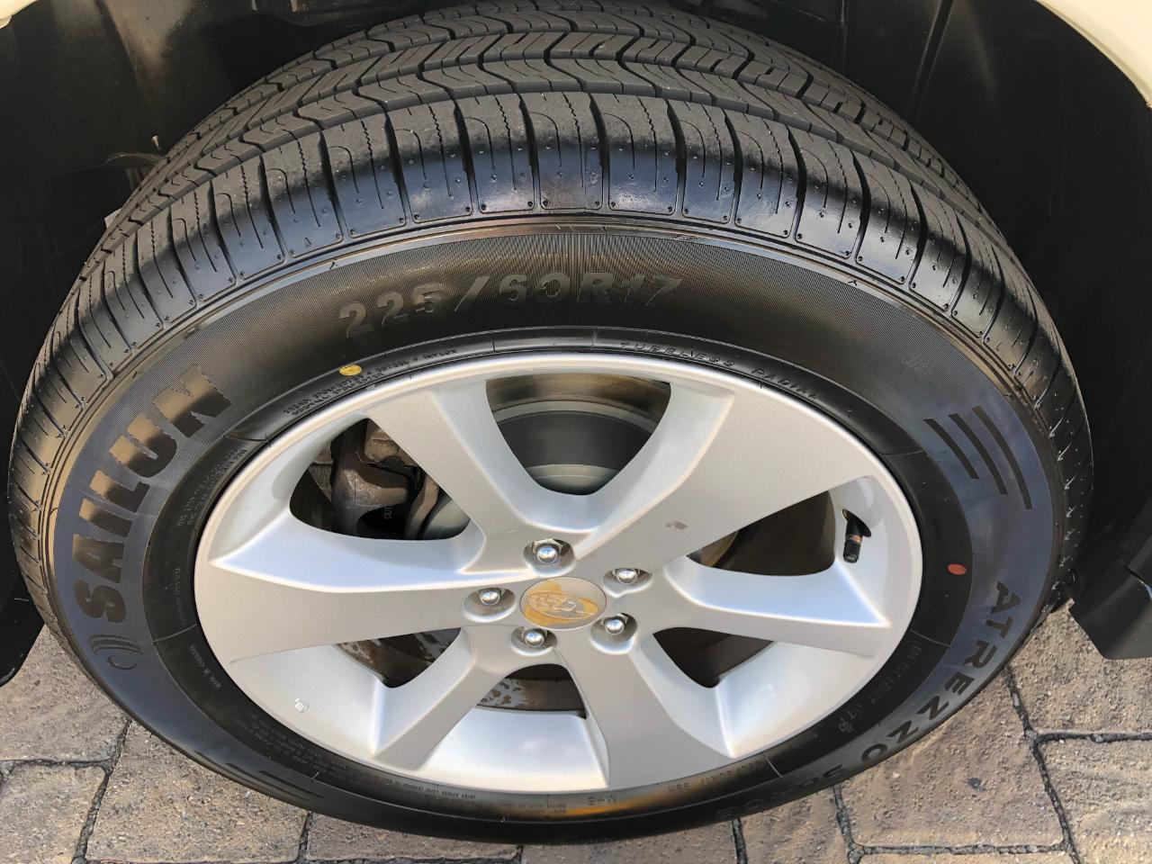 Subaru Outback 2.5i Premium 2014