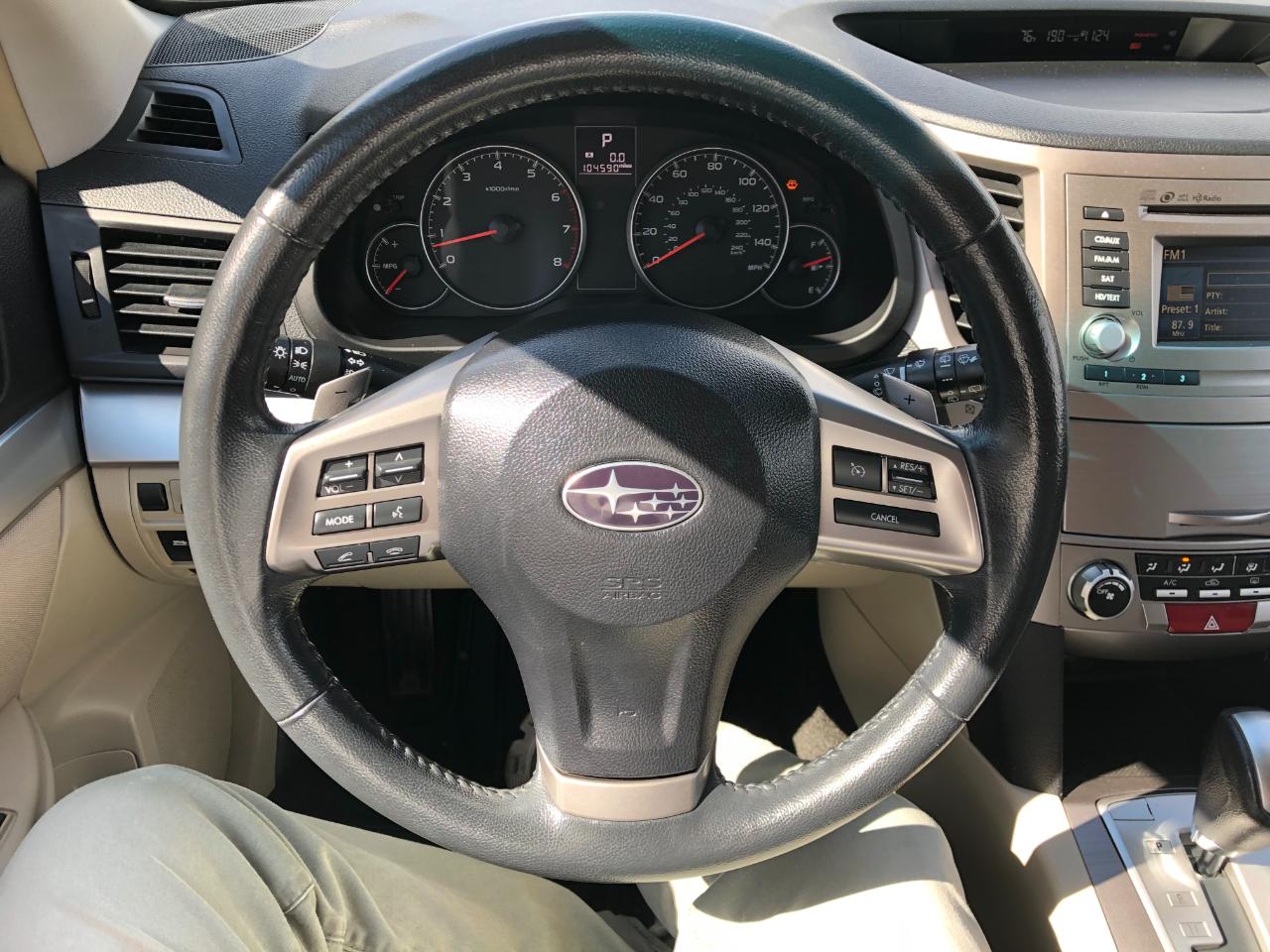 Subaru Outback 2.5i Premium 2014