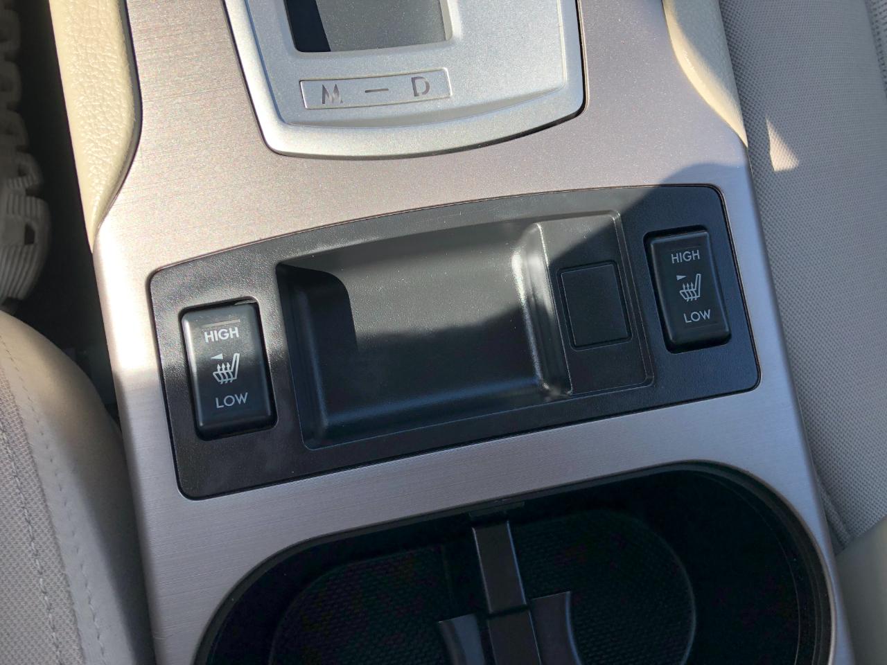 Subaru Outback 2.5i Premium 2014