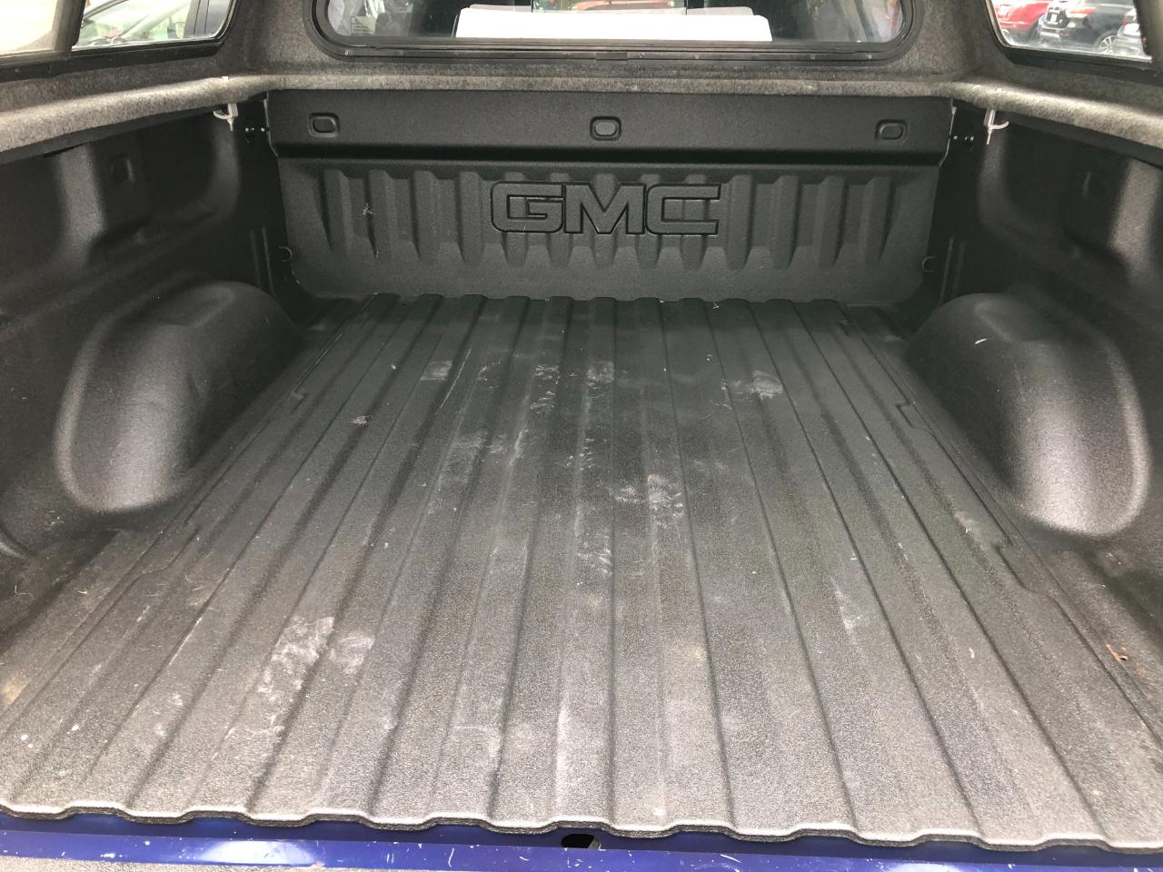 GMC Sierra 1500 SLT Crew Cab Short Box 4WD 2016