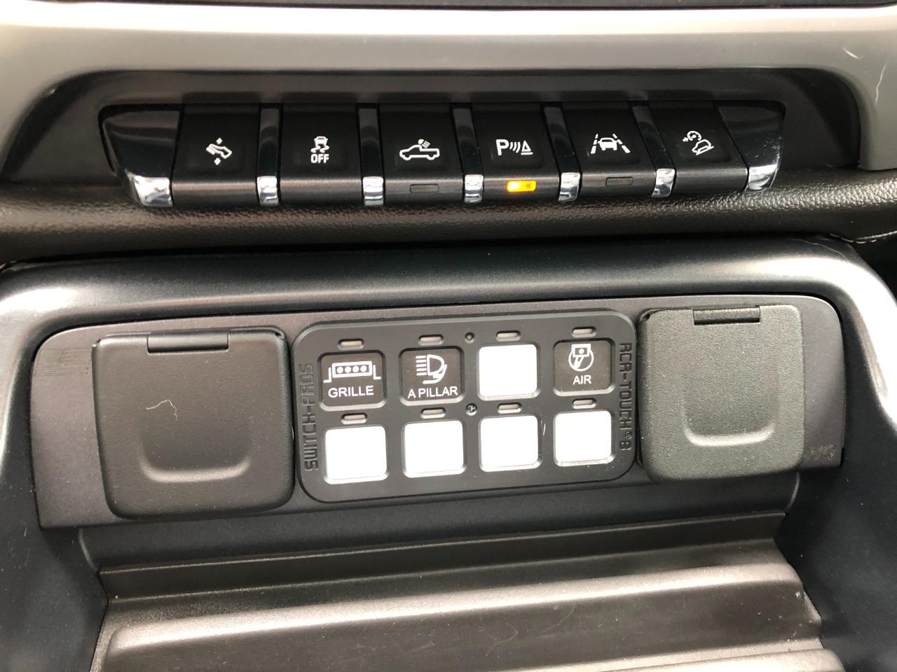 GMC Sierra 1500 SLT Crew Cab Short Box 4WD 2016