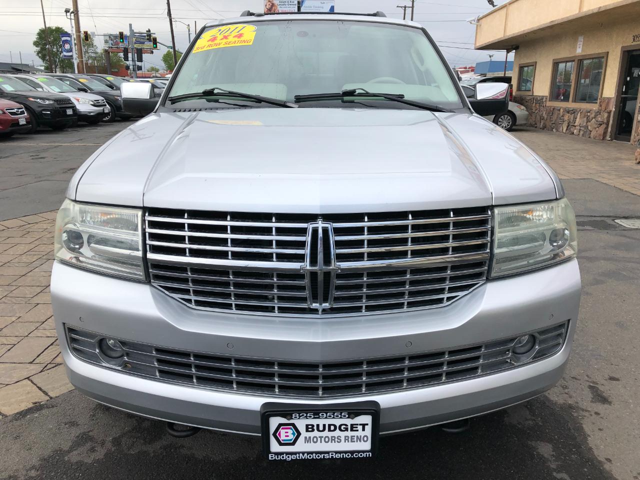Lincoln Navigator 4WD 2011
