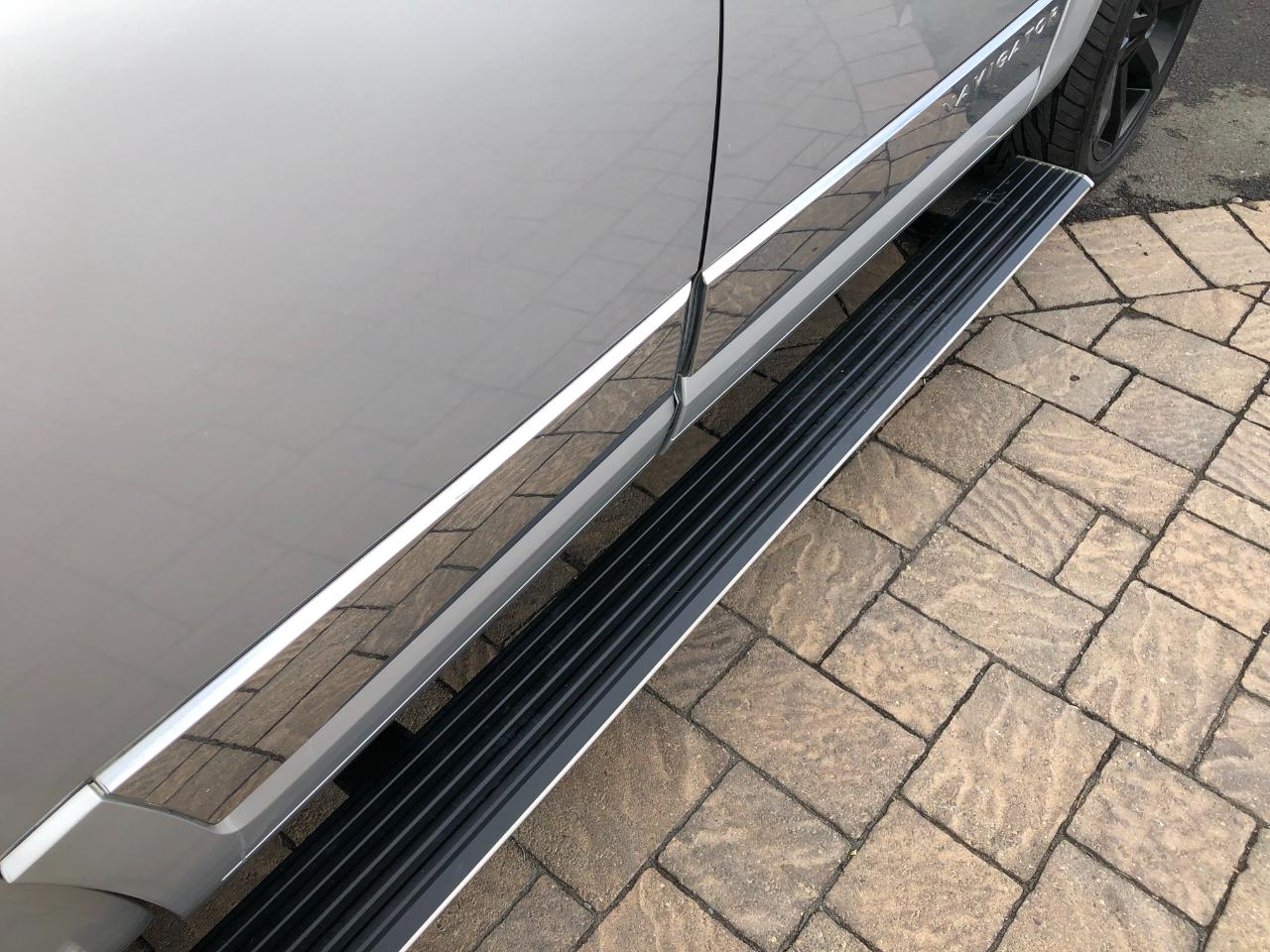 Lincoln Navigator 4WD 2011