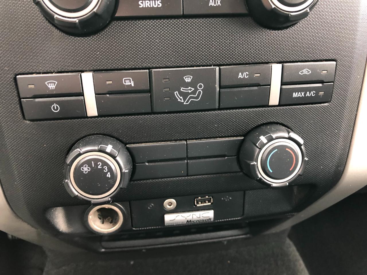 Ford F-150 XLT SuperCab 6.5-ft. Bed 4WD 2012