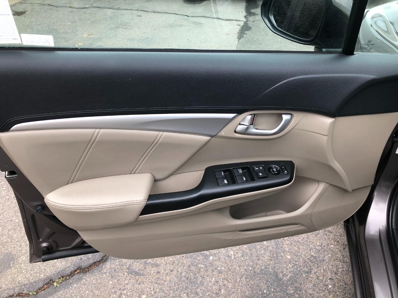 Honda Civic EX-L Sedan 5-Speed AT 2013