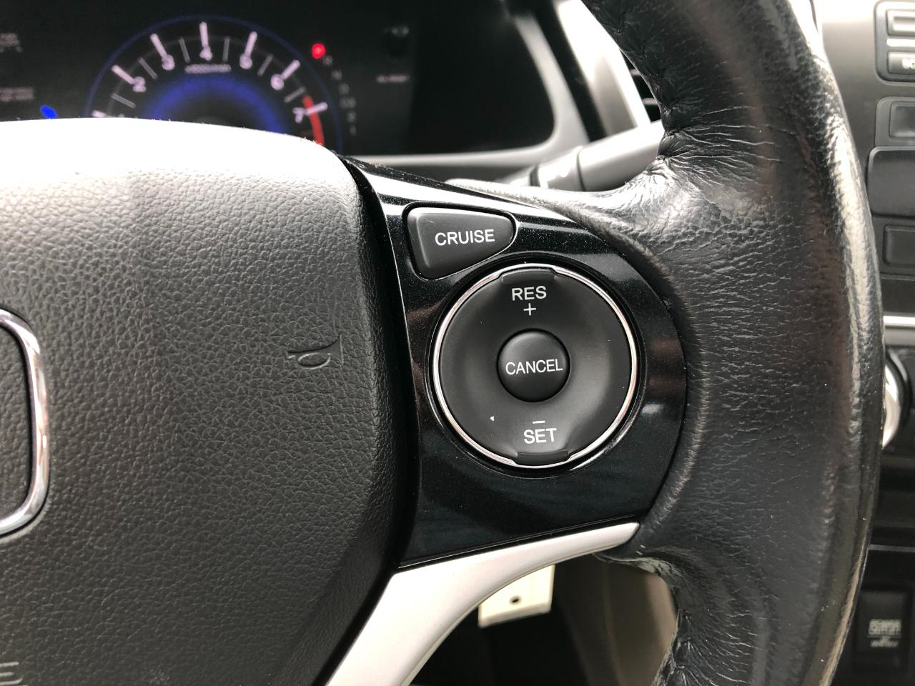 Honda Civic EX-L Sedan 5-Speed AT 2013