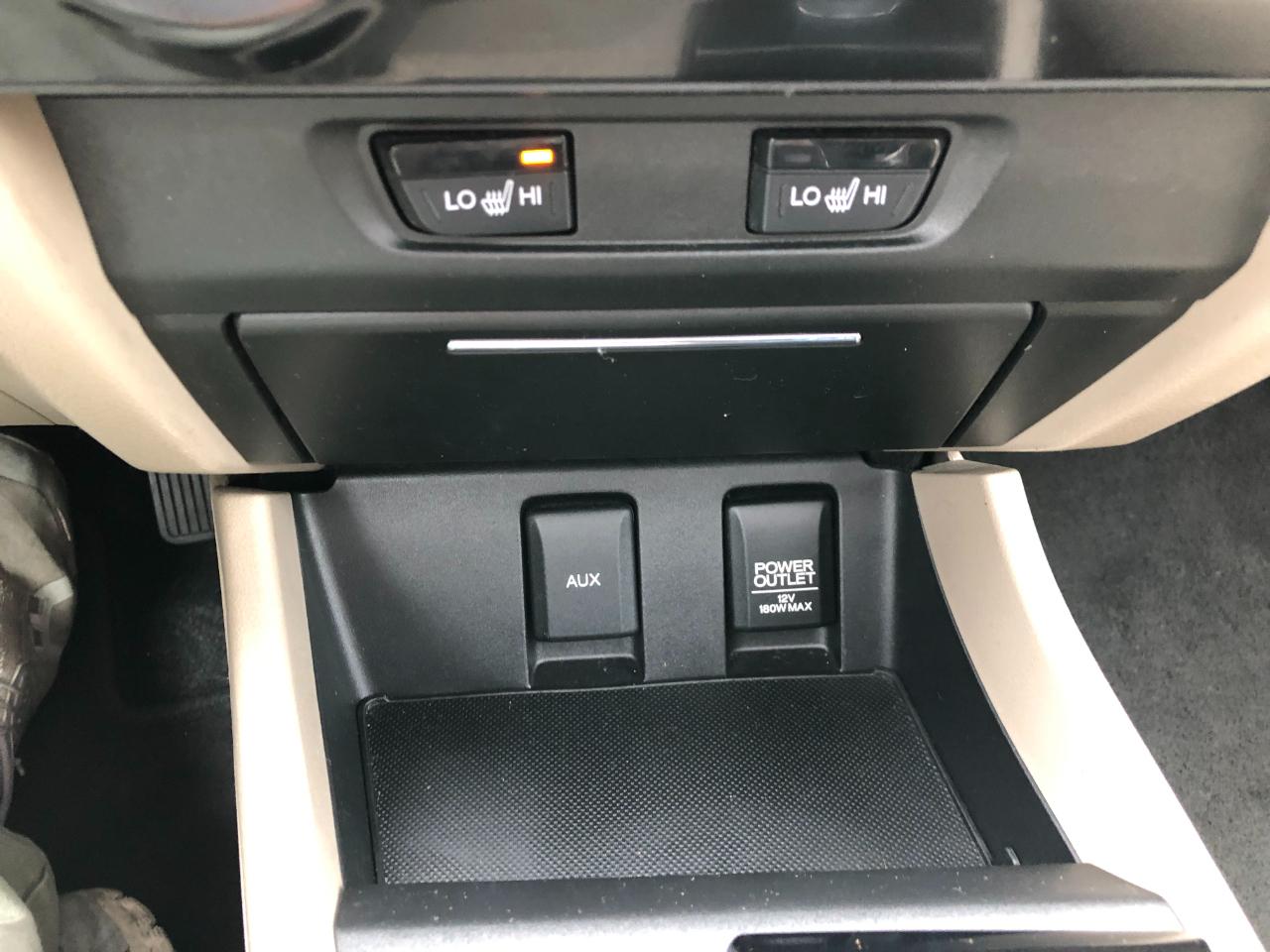 Honda Civic EX-L Sedan 5-Speed AT 2013