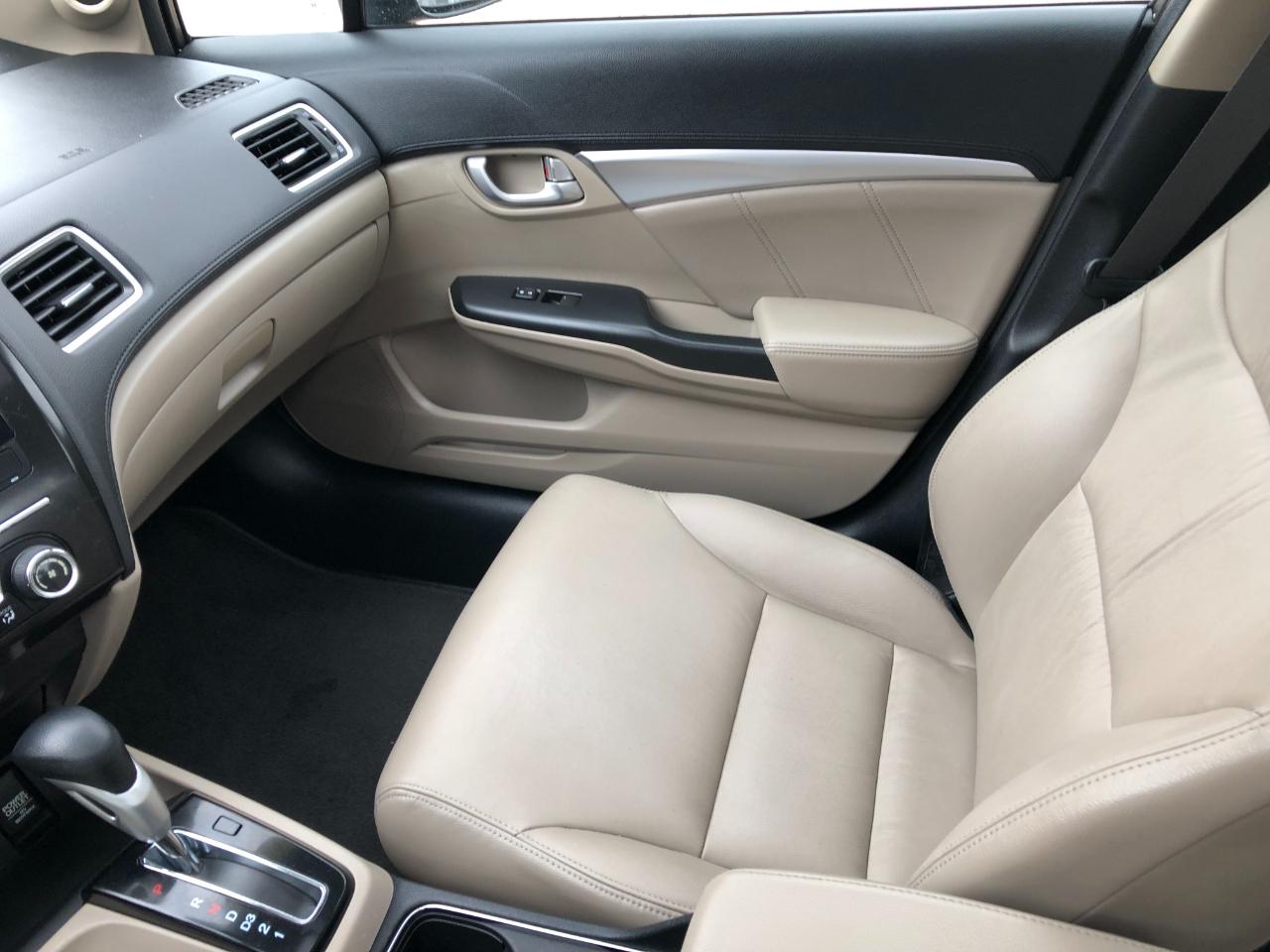 Honda Civic EX-L Sedan 5-Speed AT 2013