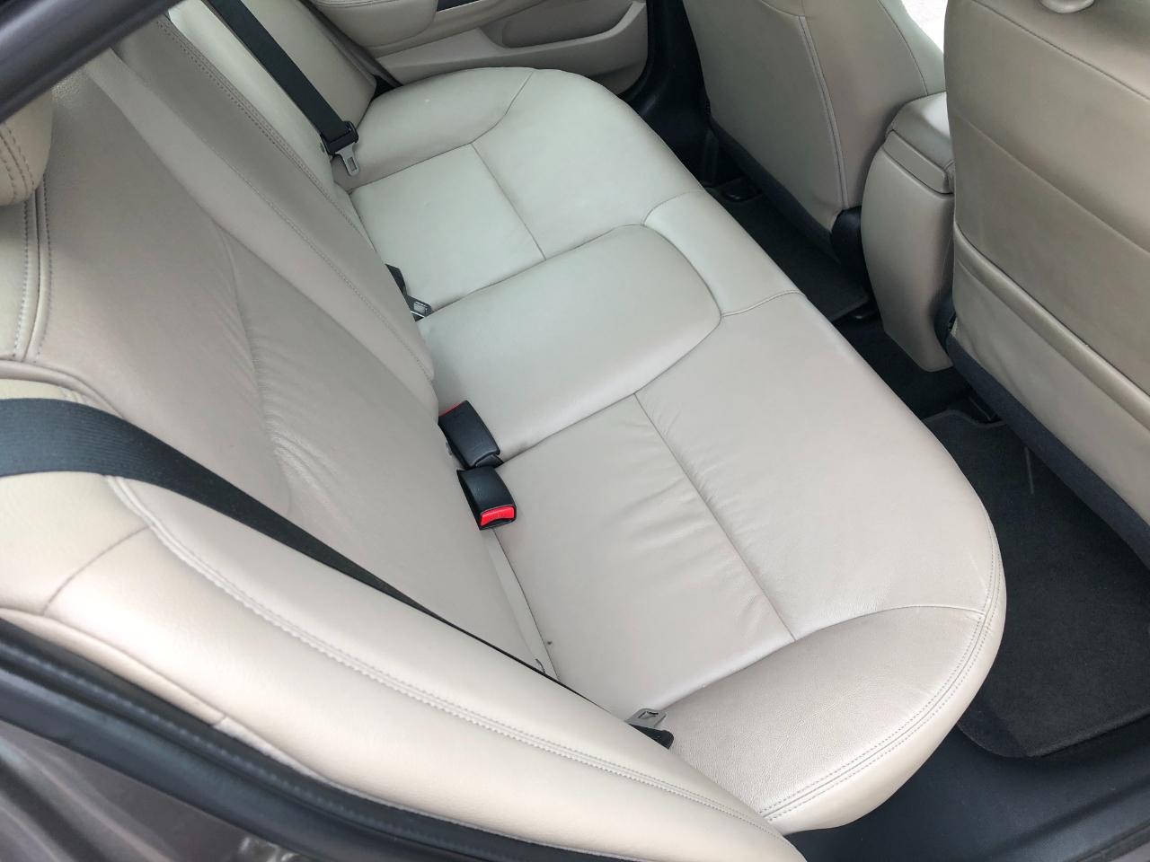 Honda Civic EX-L Sedan 5-Speed AT 2013