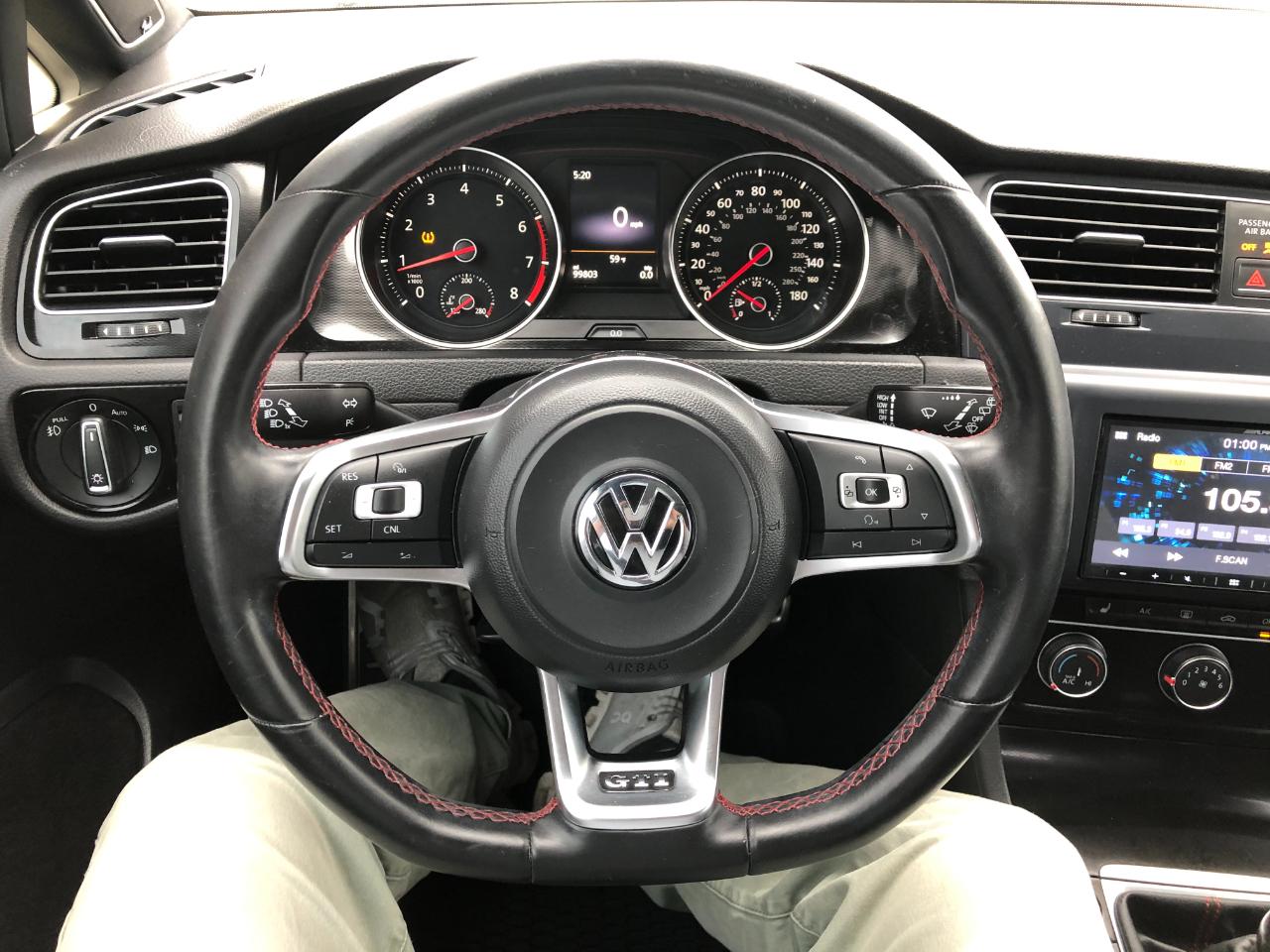 Volkswagen GTI SE 6M 4-Door 2015